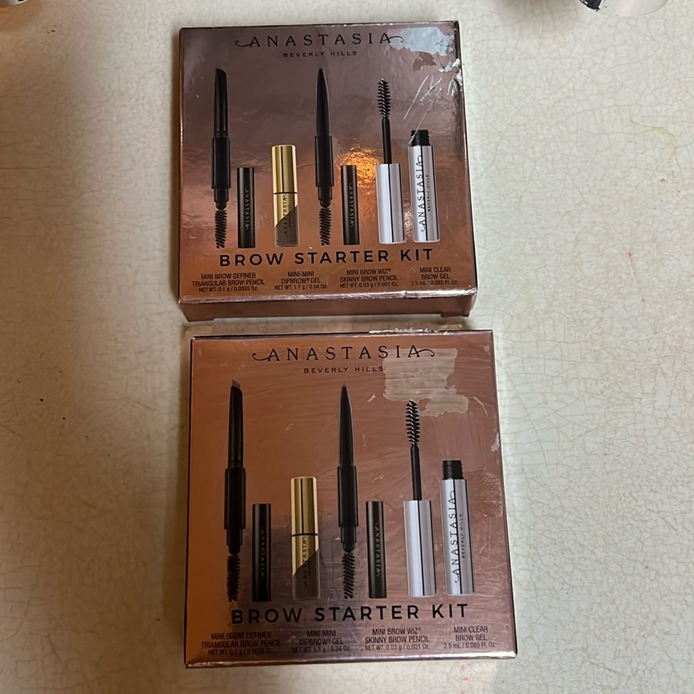Anastasia Beverly Hills Brow Starter Kit